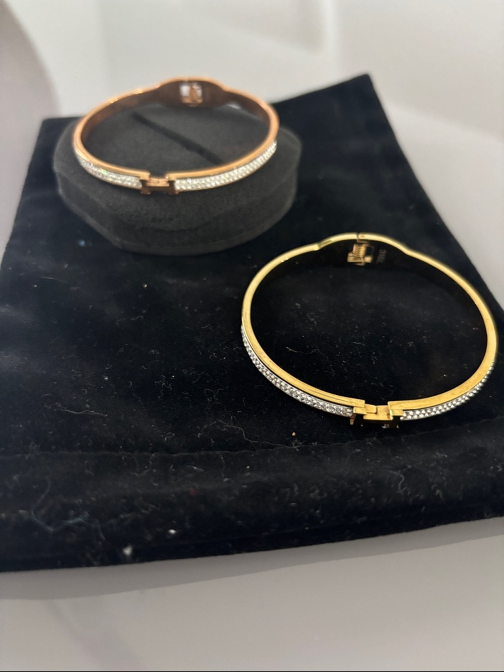 Source Unknown Gold-Tone Pavé Crystal Hinged Bangle Bracelet Pair